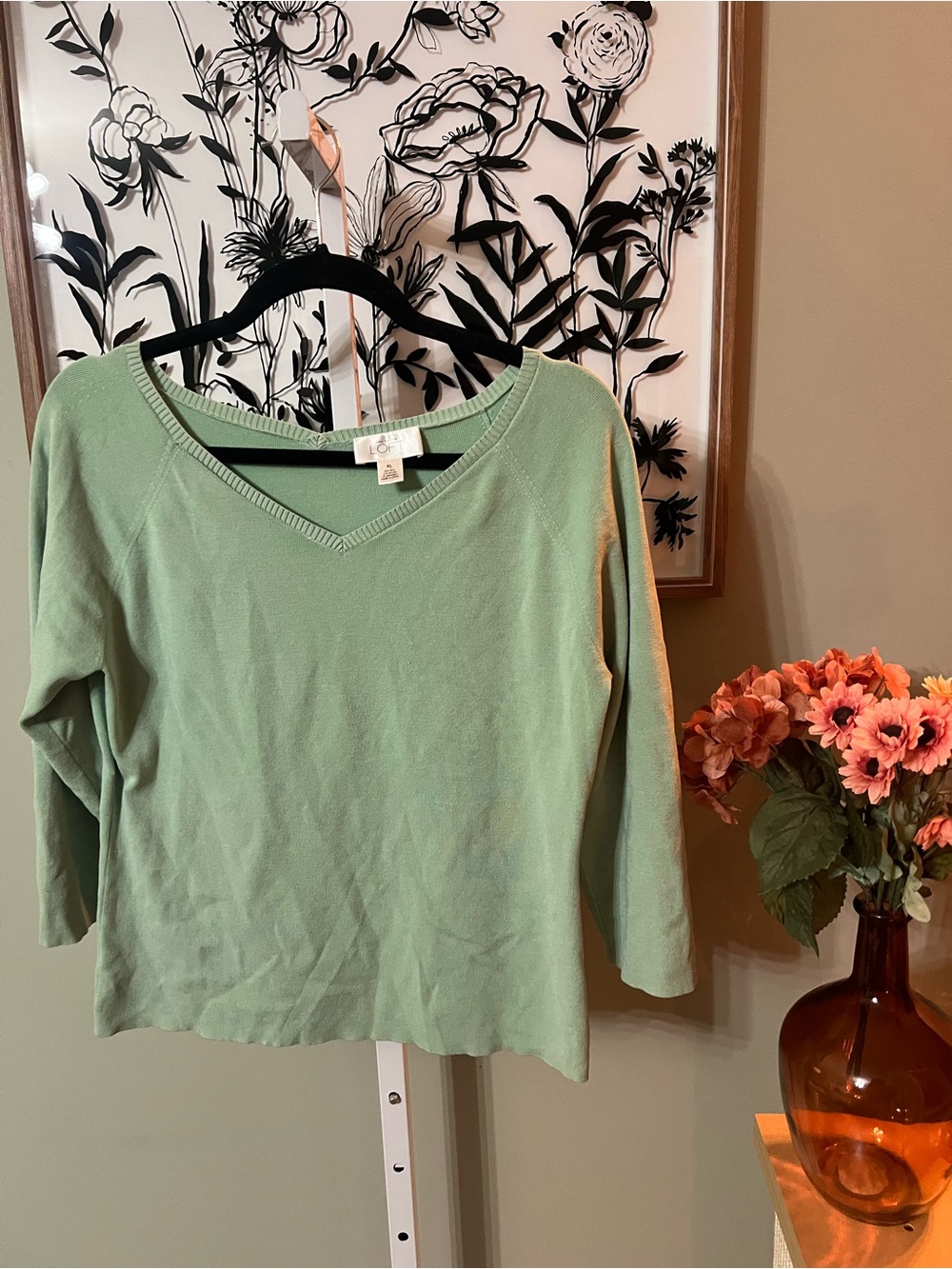 Ann Taylor Loft Mint Green Silk Blend Lightweight V-Neck Pullover Top Size XL